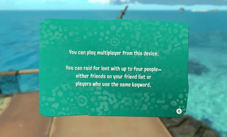 A teal-colored in-game notification explains multiplayer raiding options for up to four players against a tropical ocean backdrop.